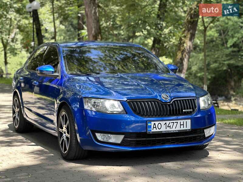 Лифтбек Skoda Octavia 2013 в 