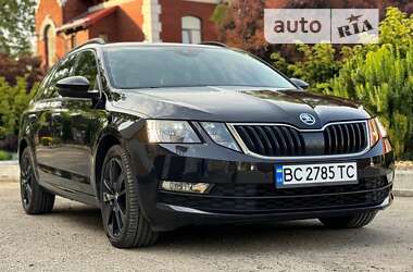 Универсал Skoda Octavia 2019 в Стрые