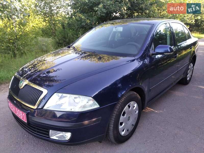 Лифтбек Skoda Octavia 2005 в 