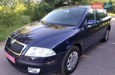 Лифтбек Skoda Octavia 2005 в 