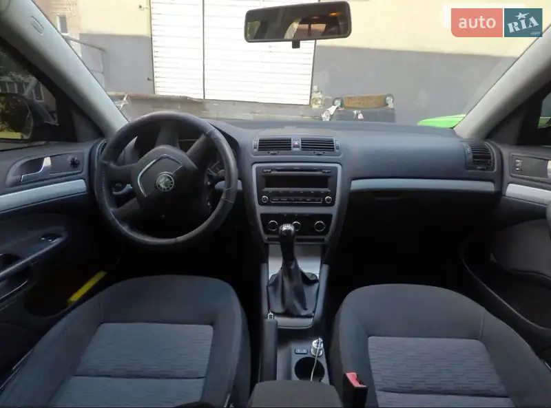 Skoda Octavia 2010 VIN TMBHM61Z8A8030213 фото оголошення 10 з 55