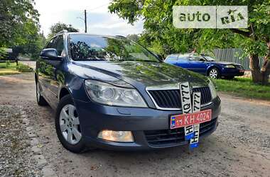 Универсал Skoda Octavia 2010 в Полтаве