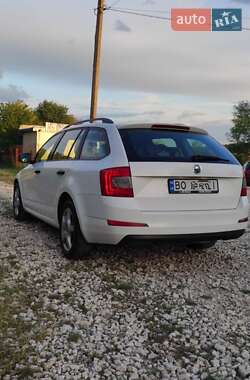 Универсал Skoda Octavia 2013 в 