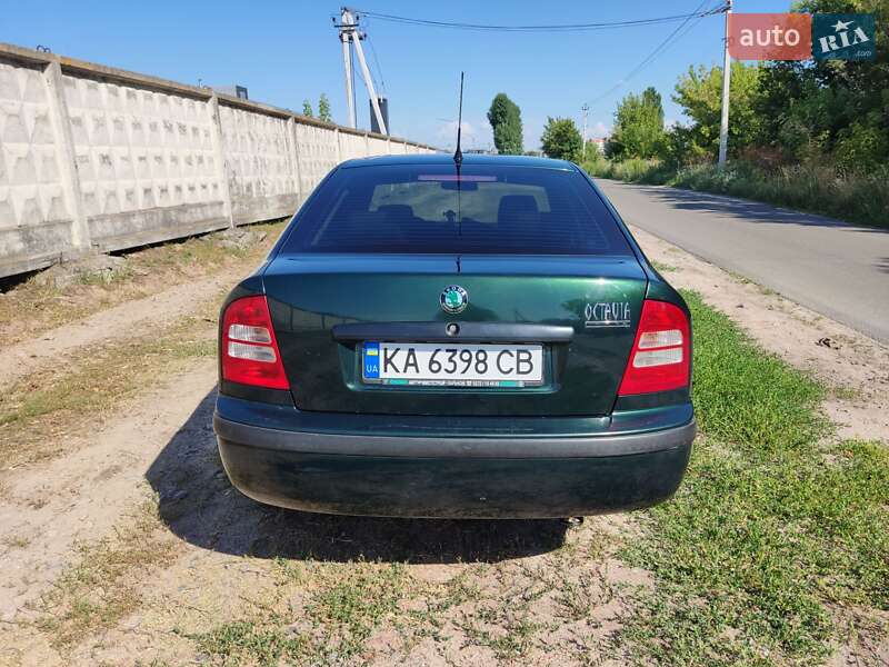 Ліфтбек Skoda Octavia 2001 в Києві