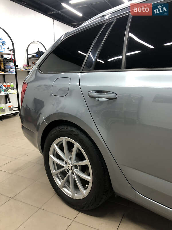 Універсал Skoda Octavia 2013 в Іршаві