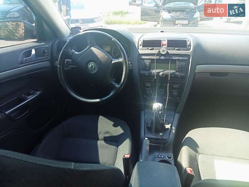 Лифтбек Skoda Octavia 2008 в Чернигове