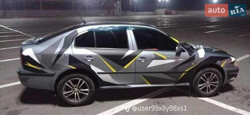 Лифтбек Skoda Octavia 2005 в Новых Санжарах