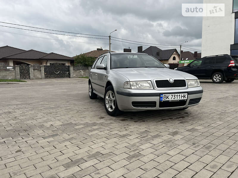 Універсал Skoda Octavia 2002 в Рівному