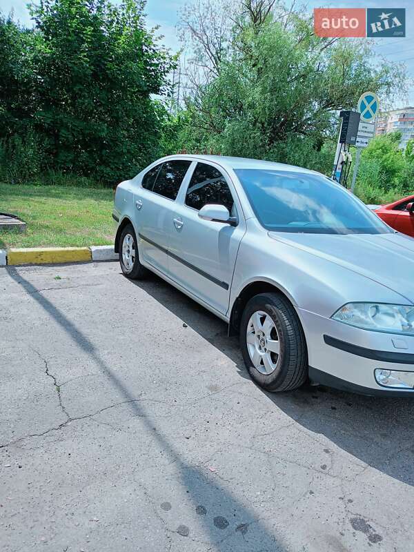Лифтбек Skoda Octavia 2008 в Полтаве