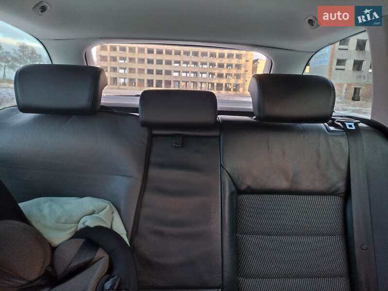 Универсал Skoda Octavia 2012 в Тернополе