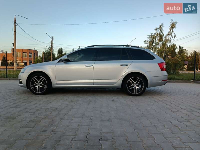 Универсал Skoda Octavia 2018 в Тернополе фото 36 Универсал Skoda Octavia 2018 в Тернополе
