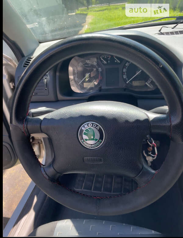 Универсал Skoda Octavia 2001 в Дрогобыче