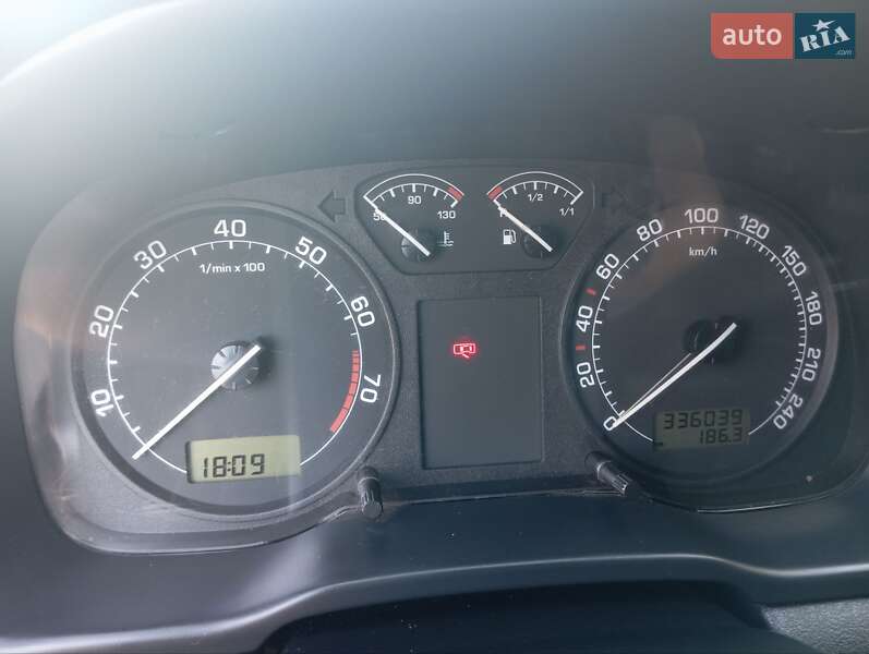 Универсал Skoda Octavia 2009 в Новомосковске