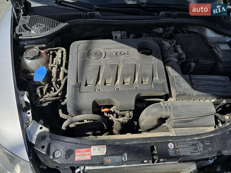 Универсал Skoda Octavia 2012 в Львове фото 16 Универсал Skoda Octavia 2012 в Львове