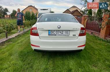 Лифтбек Skoda Octavia 2014 в Стрые