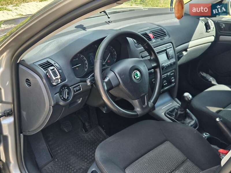 Лифтбек Skoda Octavia 2006 в Хмельницком фото 8 Лифтбек Skoda Octavia 2006 в Хмельницком