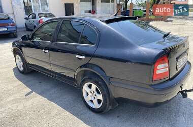 Лифтбек Skoda Octavia 2005 в 