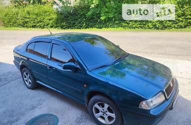 Лифтбек Skoda Octavia 1998 в Косове