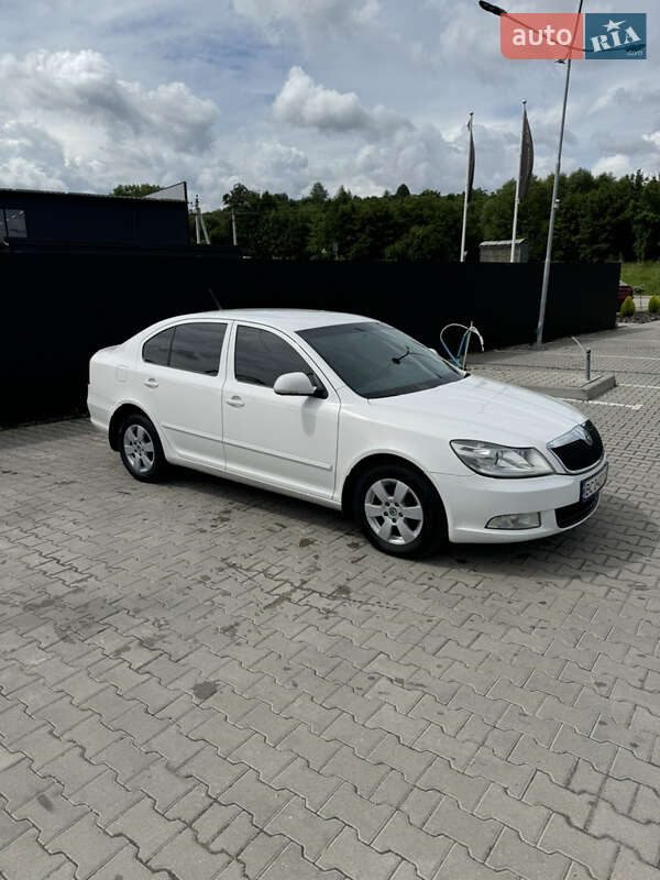 Ліфтбек Skoda Octavia 2012 в Львові
