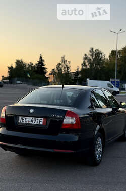 Лифтбек Skoda Octavia 2010 в Житомире