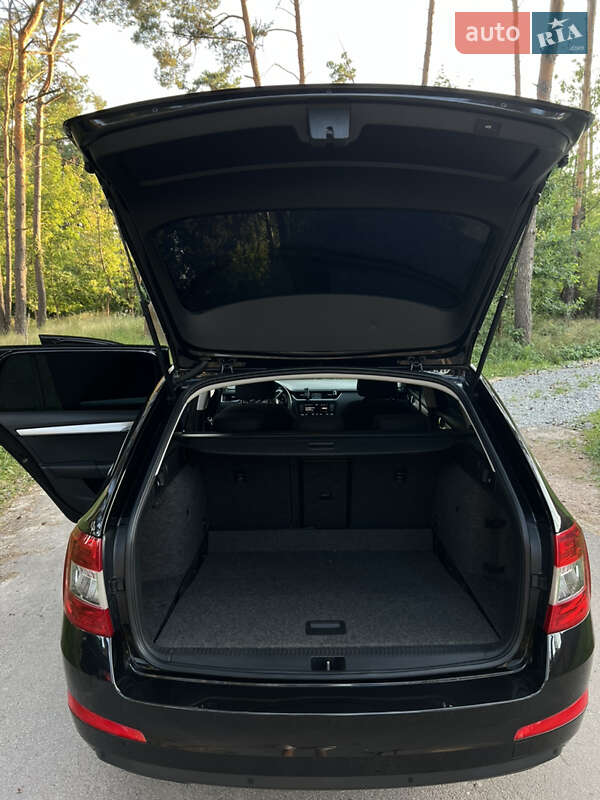 Універсал Skoda Octavia 2015 в Житомирі