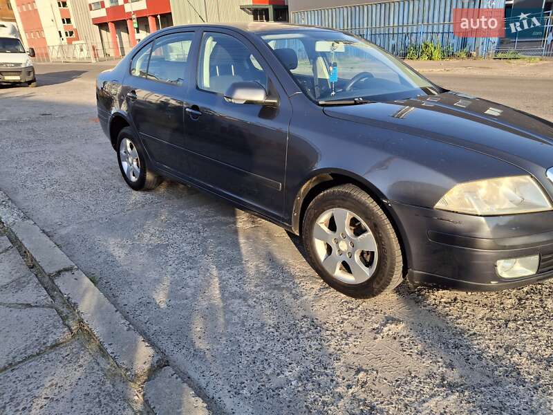Лифтбек Skoda Octavia 2008 в Львове