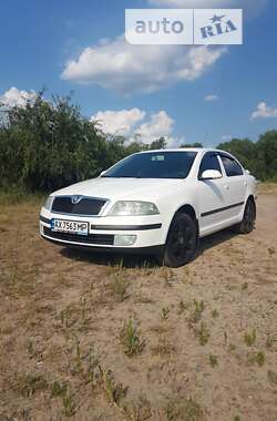 Лифтбек Skoda Octavia 2006 в Киеве