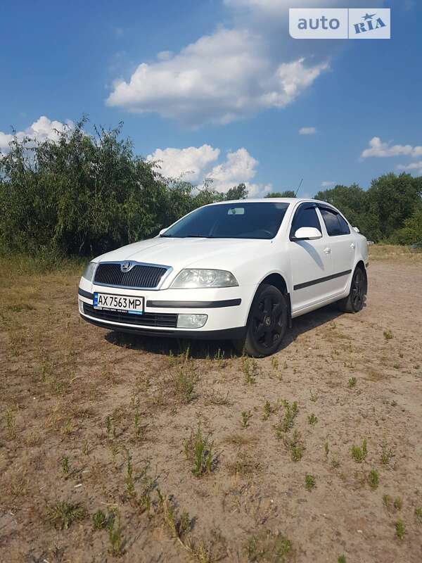 Лифтбек Skoda Octavia 2006 в Киеве