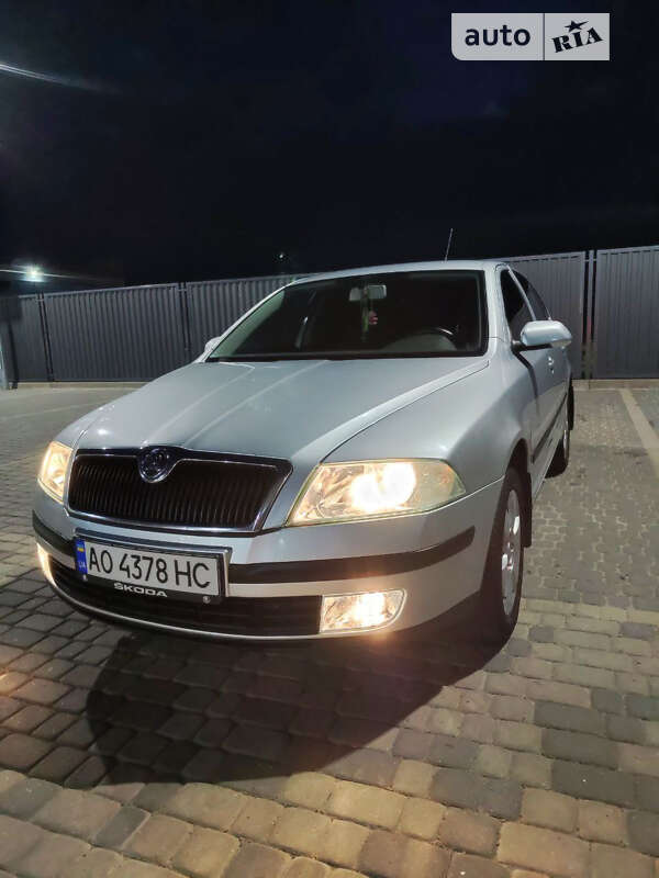 Лифтбек Skoda Octavia 2008 в Мукачево