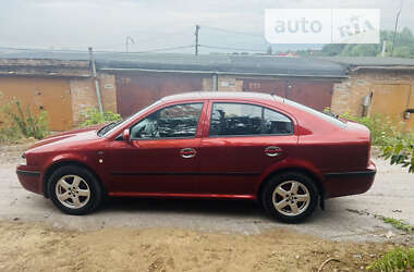 Лифтбек Skoda Octavia 2002 в Виннице