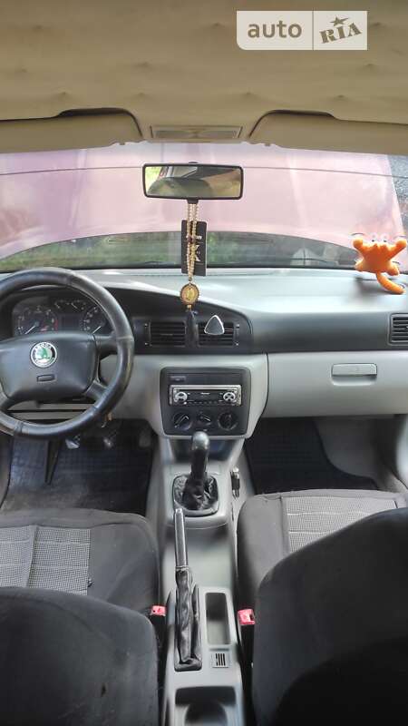 Ліфтбек Skoda Octavia 1998 в Ірпені