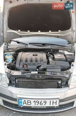 Ліфтбек Skoda Octavia 2005 в Могилів-Подільському