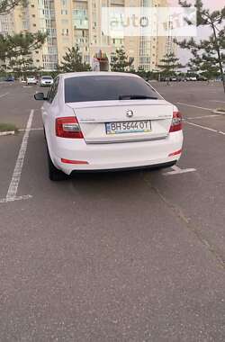 Лифтбек Skoda Octavia 2014 в Николаеве