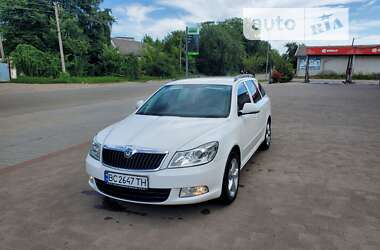 Универсал Skoda Octavia 2012 в 