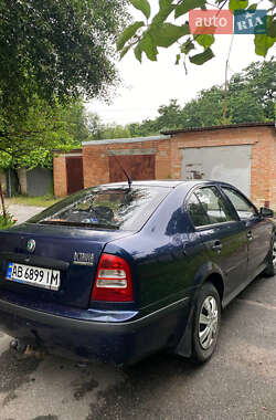 Лифтбек Skoda Octavia 2000 в 
