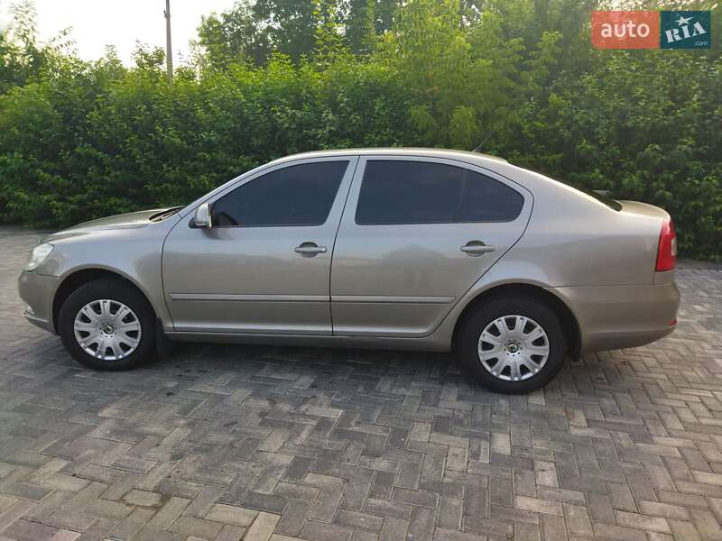 Лифтбек Skoda Octavia 2011 в Виннице