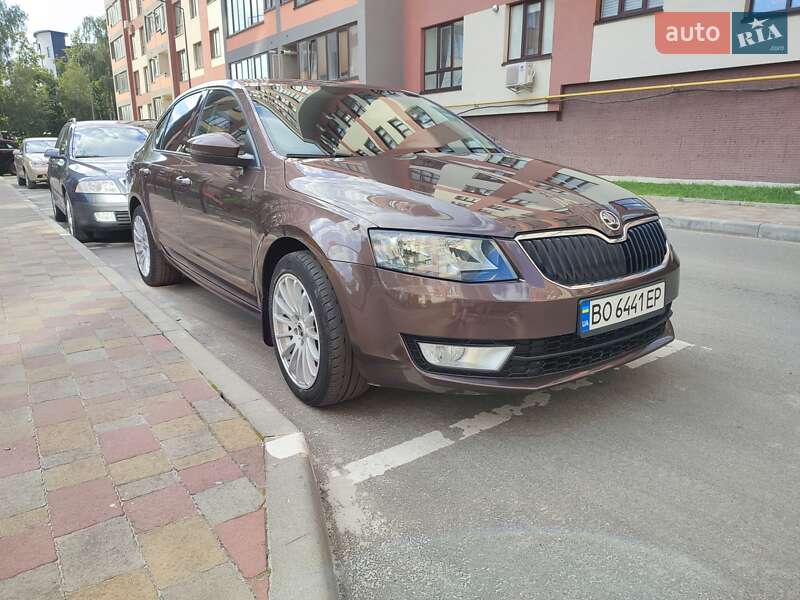 Лифтбек Skoda Octavia 2014 в Тернополе