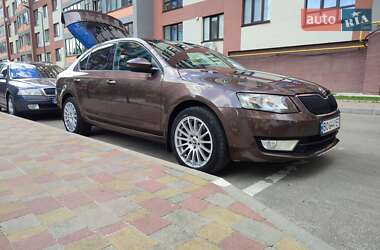 Лифтбек Skoda Octavia 2014 в 