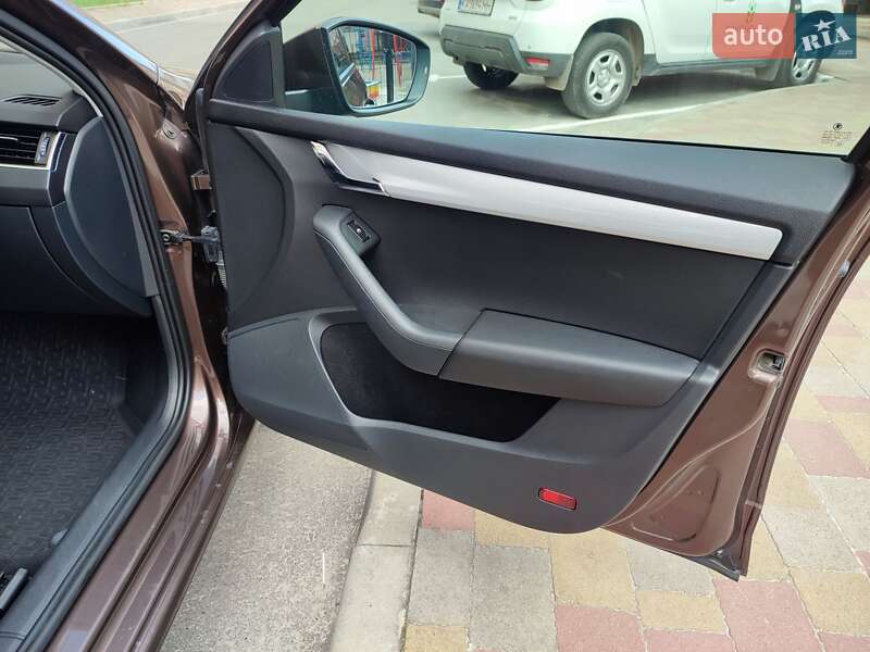 Лифтбек Skoda Octavia 2014 в Тернополе