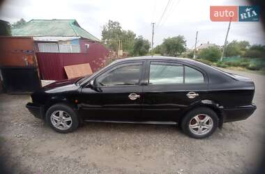 Лифтбек Skoda Octavia 1998 в 