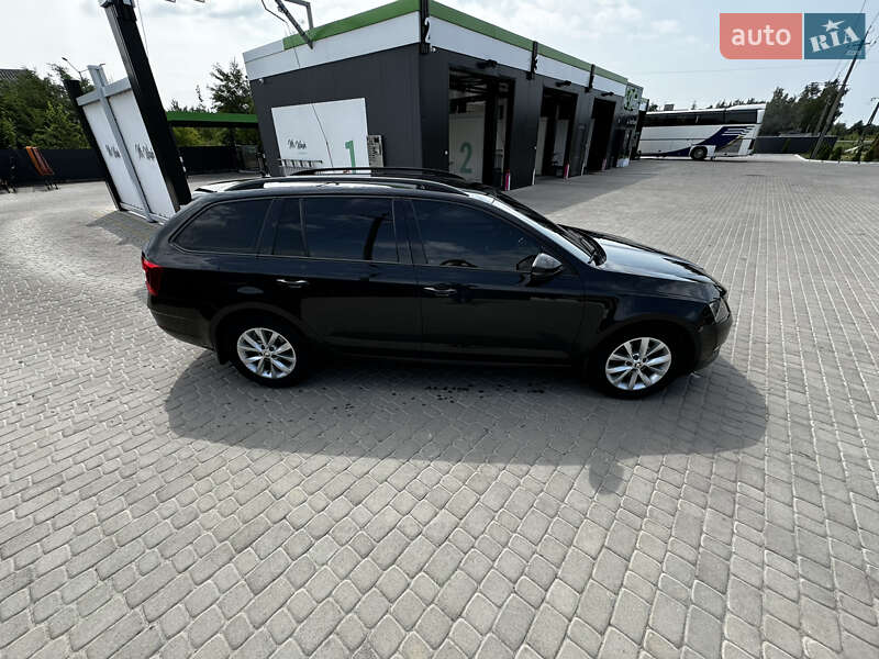 Універсал Skoda Octavia 2017 в Львові