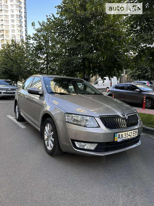 Ліфтбек Skoda Octavia 2013 в Києві