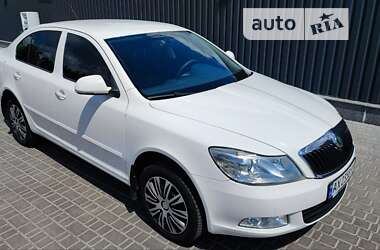 Лифтбек Skoda Octavia 2012 в Кропивницком