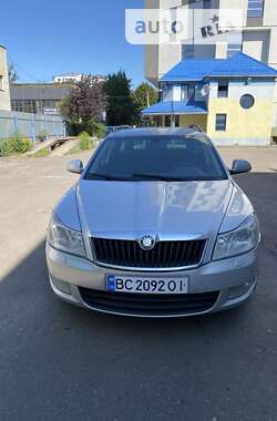 Универсал Skoda Octavia 2012 в Львове