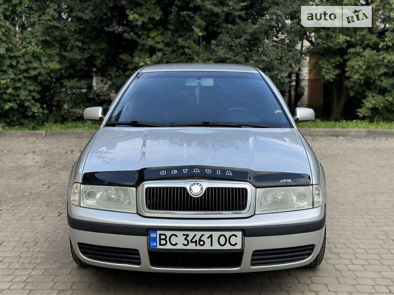Лифтбек Skoda Octavia 2006 в Самборе
