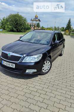 Универсал Skoda Octavia 2012 в Стрые