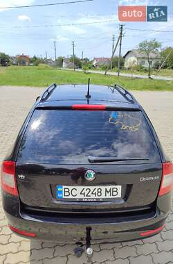 Универсал Skoda Octavia 2012 в Стрые