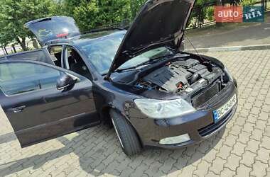 Универсал Skoda Octavia 2012 в Стрые