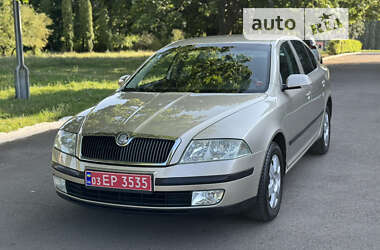 Лифтбек Skoda Octavia 2006 в Ровно