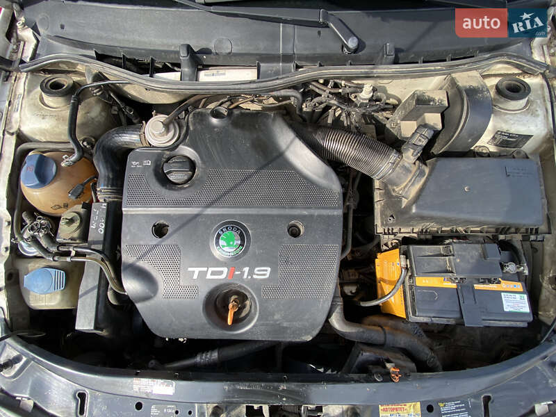 Универсал Skoda Octavia 2000 в Ужгороде